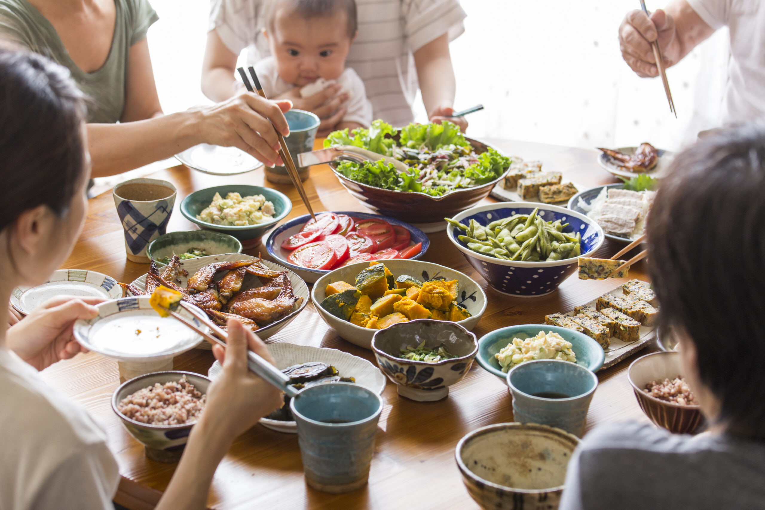家族の健康づくりは毎日の食事から！身体に必要な栄養素を知ろう
